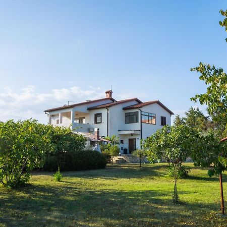 לאבין Holiday Home Katharina מראה חיצוני תמונה